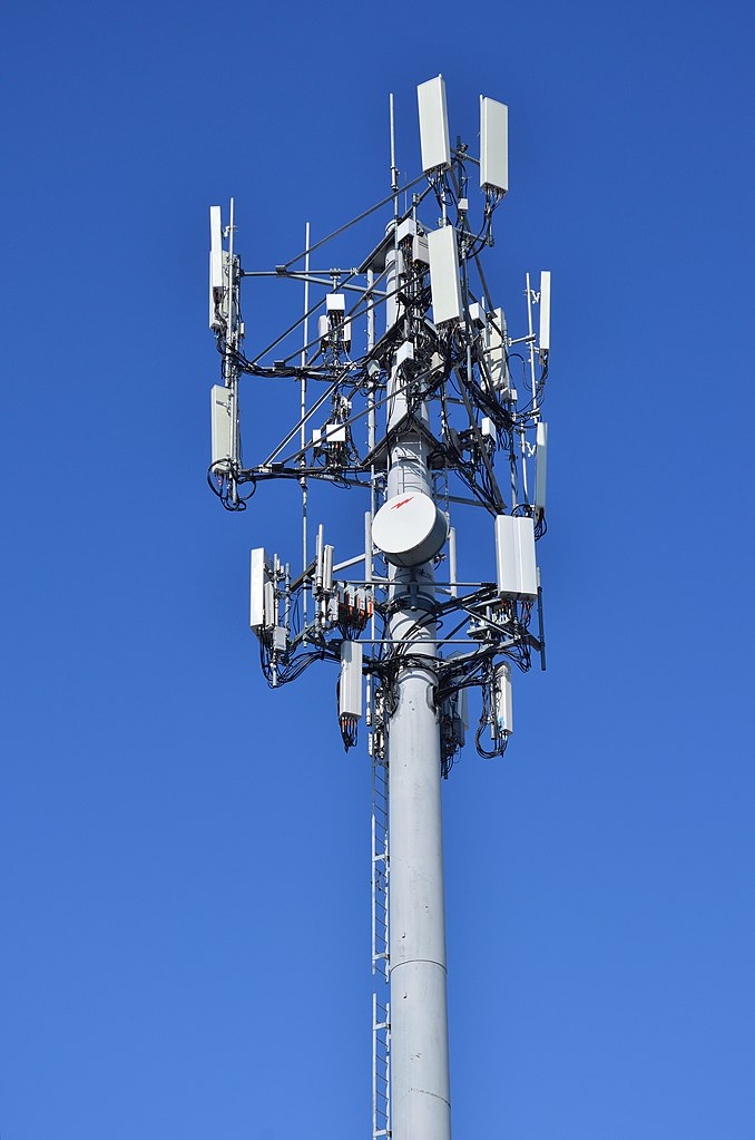 Radiação não-ionizante de uma torre de celular